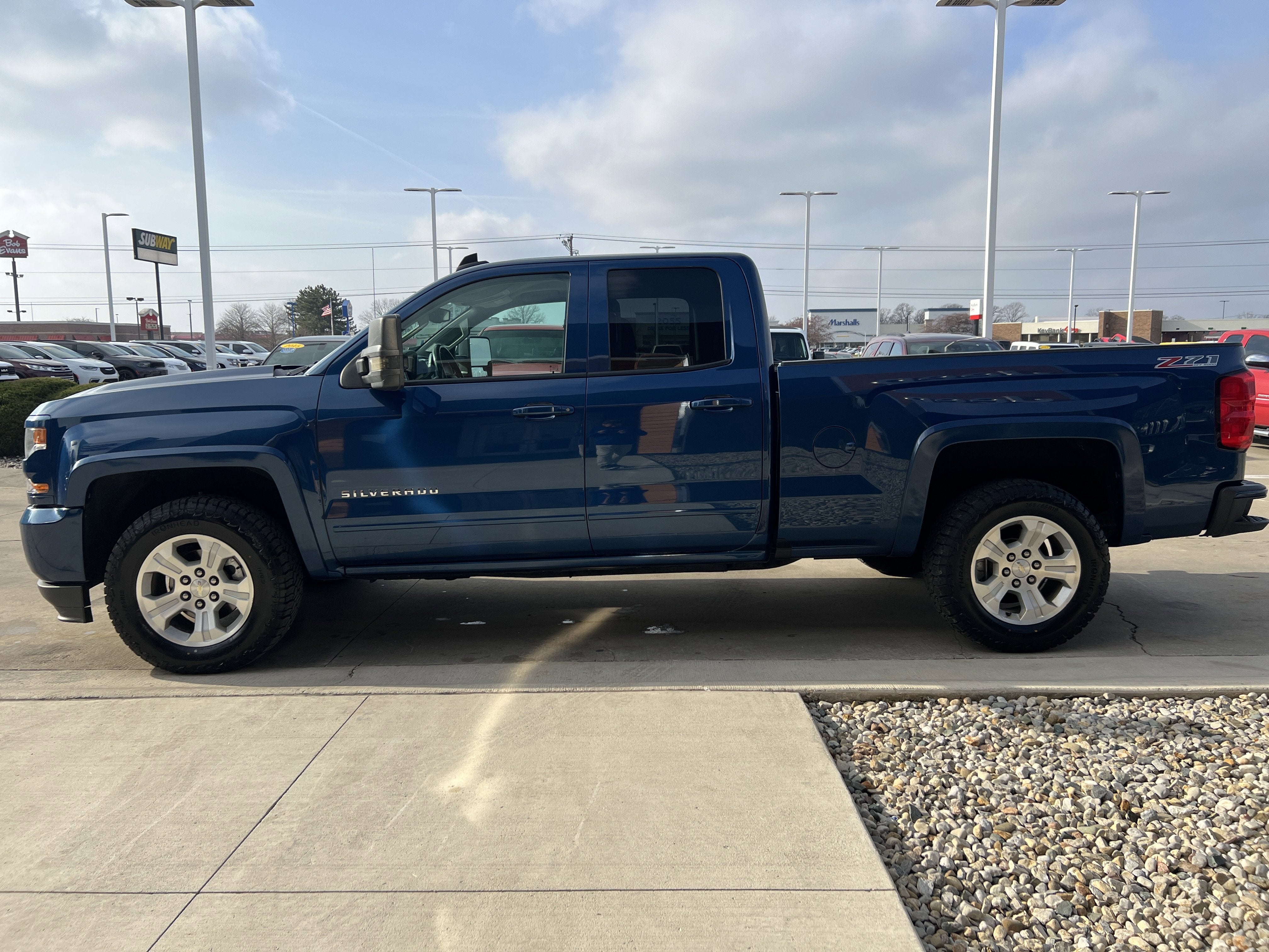 2017 Chevrolet Silverado 1500 LT