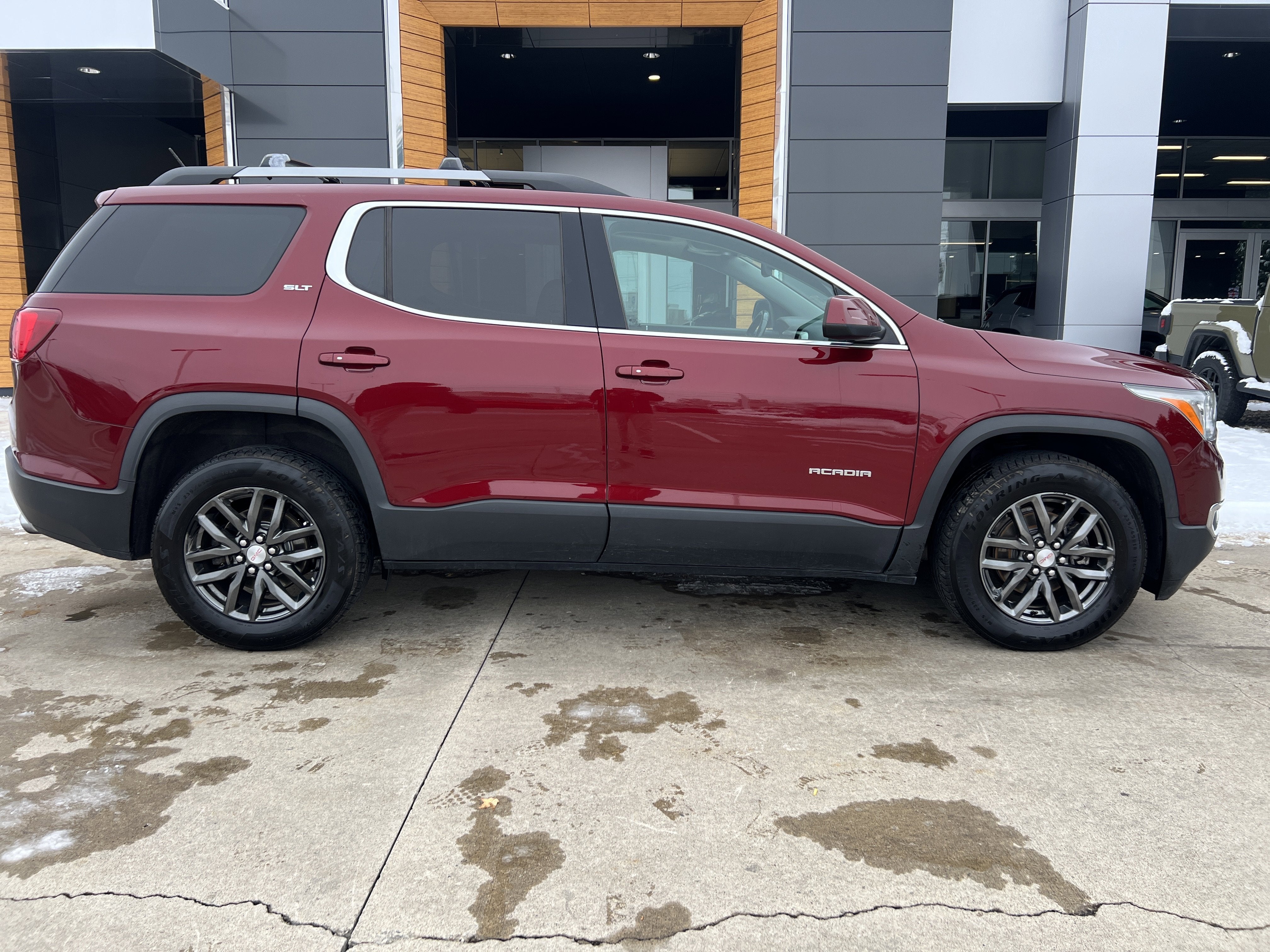 2018 GMC Acadia SLT