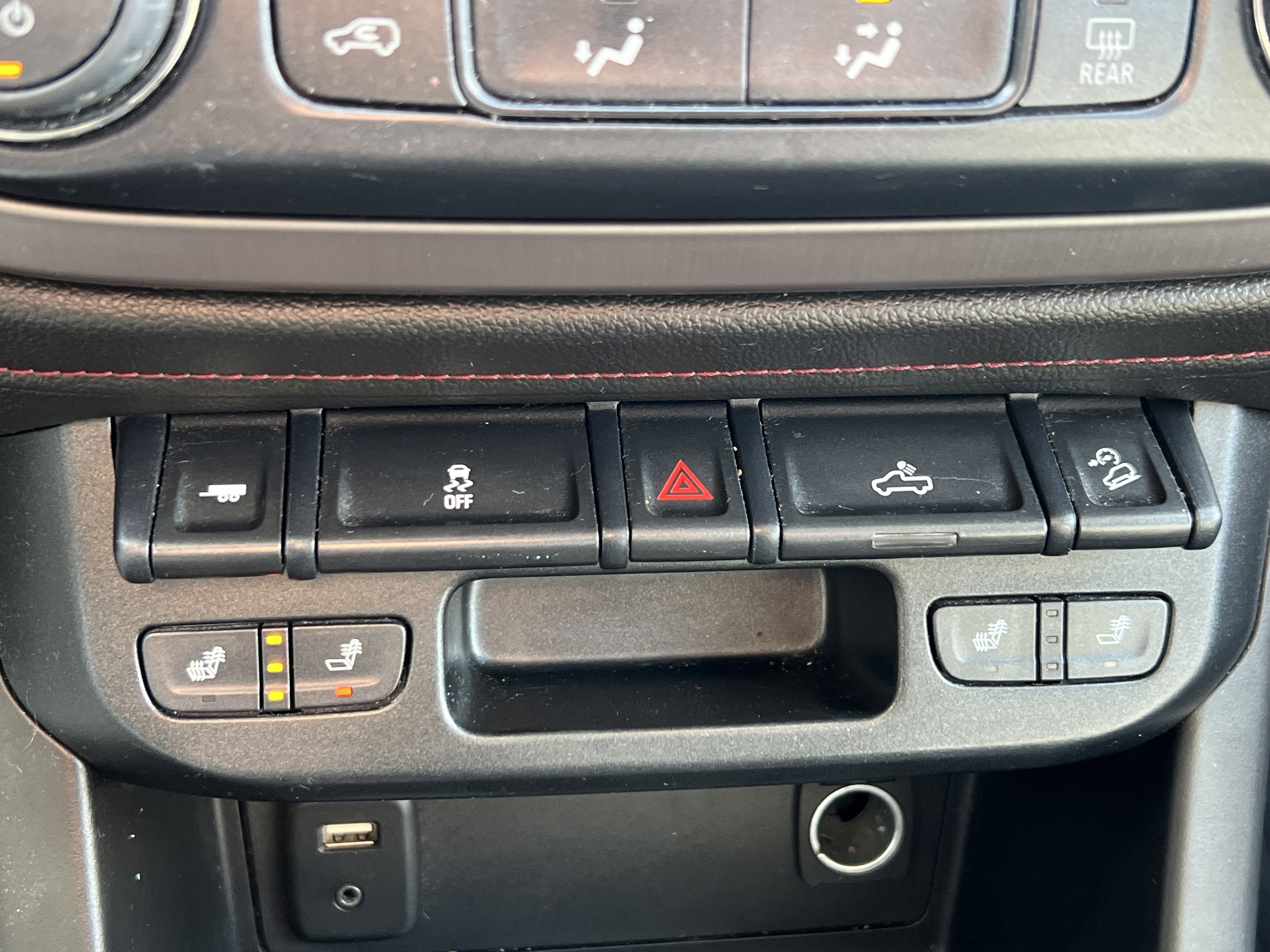 2018 GMC Canyon 4WD All Terrain w/Cloth