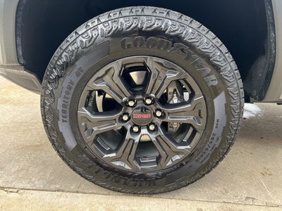 2025 GMC Canyon Elevation