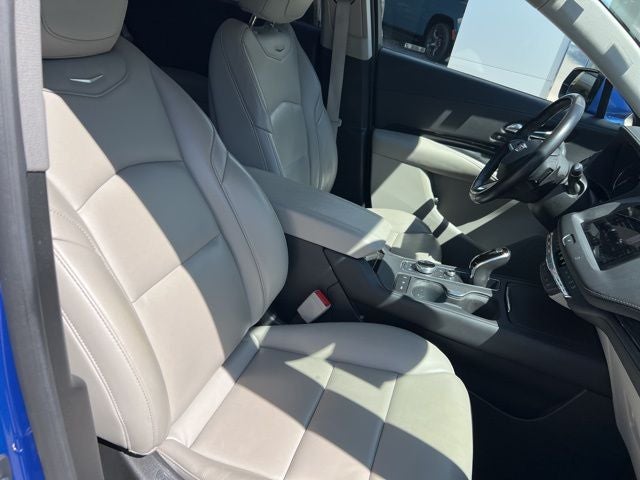 2021 Cadillac XT4 Premium Luxury