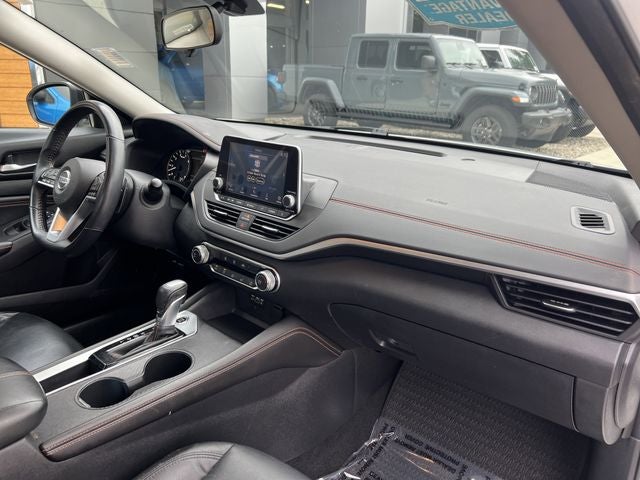 2021 Nissan Altima 2.5 SR