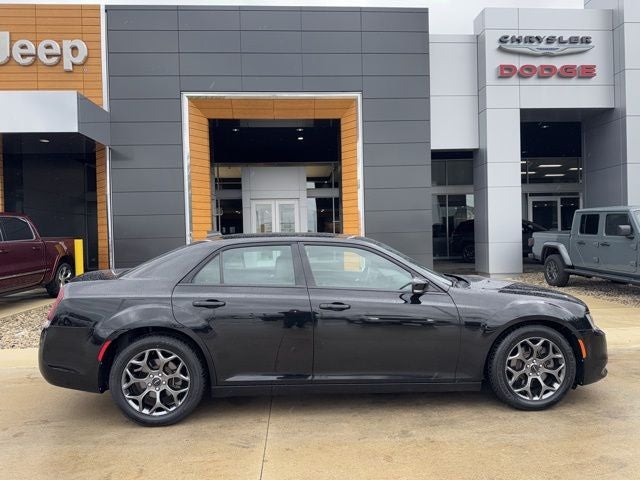 2017 Chrysler 300 S