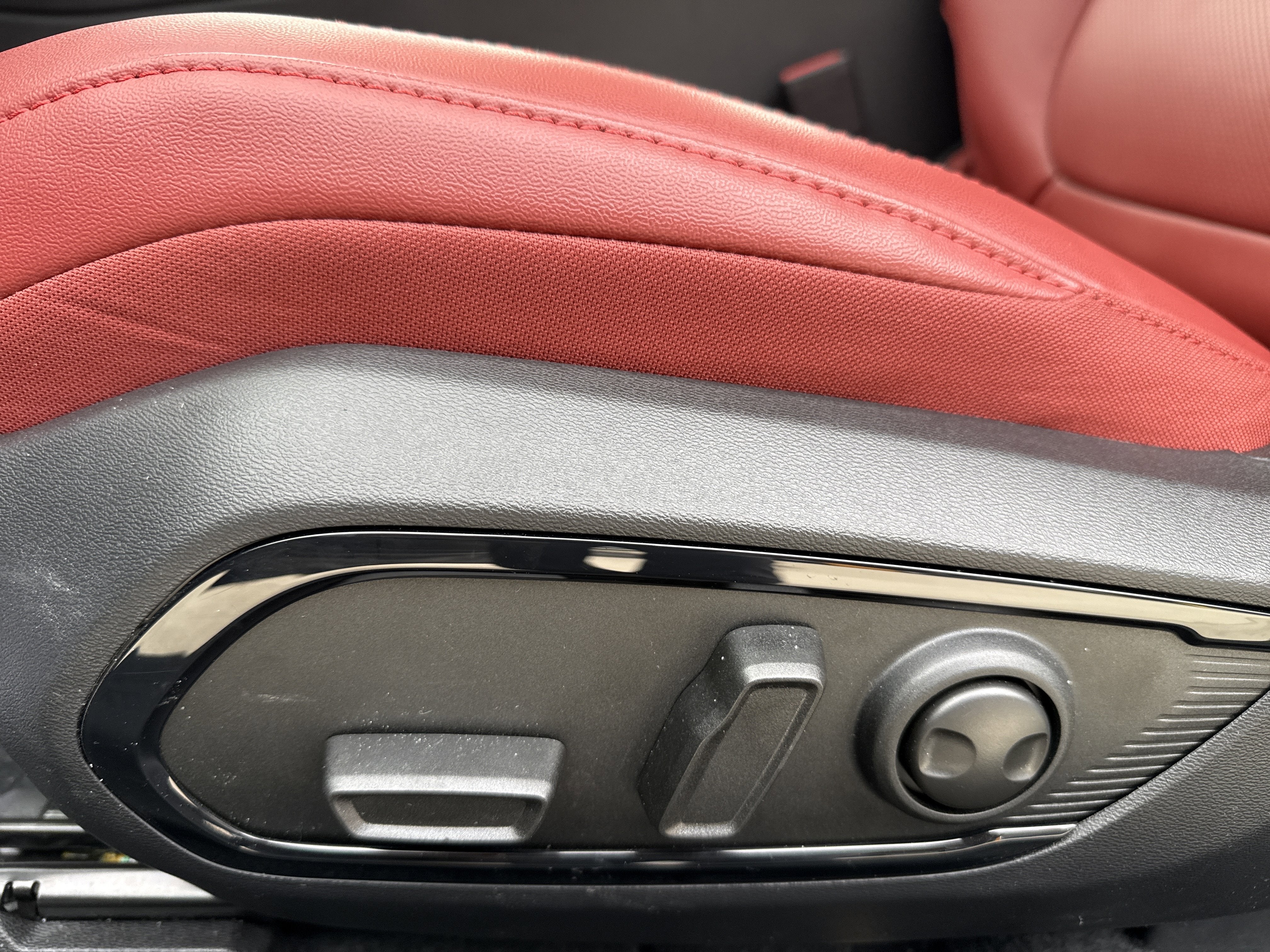 2026 Dodge Charger Scat Pack Plus