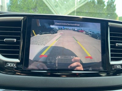 2025 Chrysler Pacifica Select