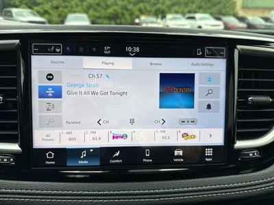 2027 Chrysler Pacifica Select