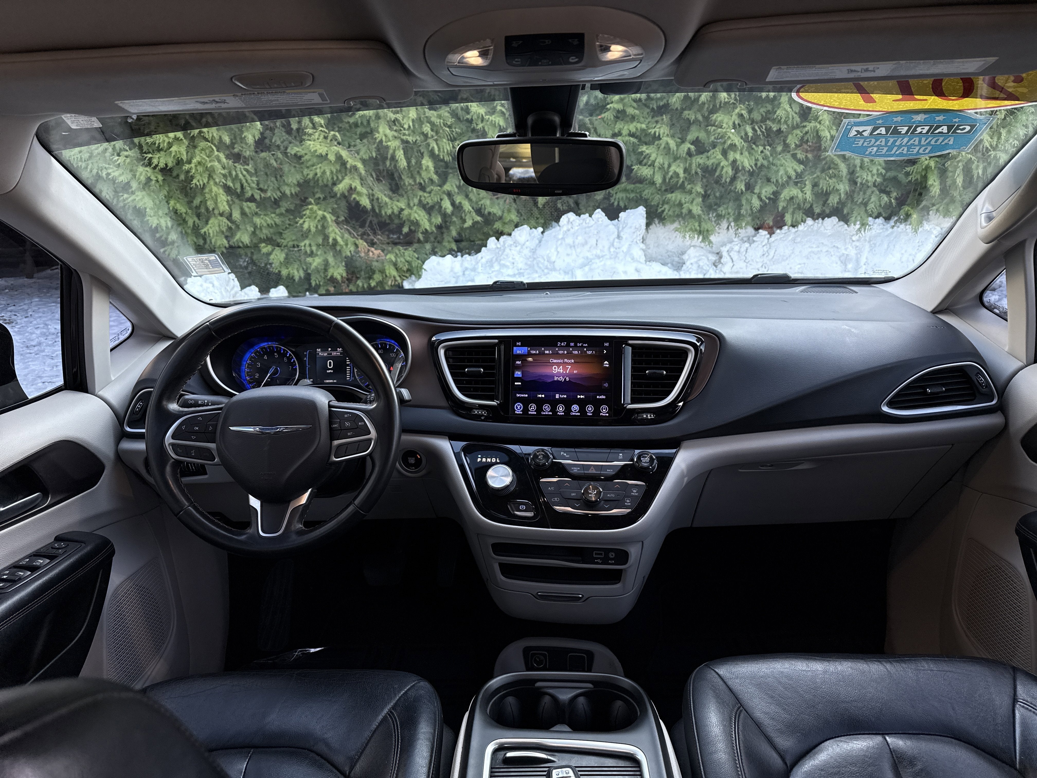 2017 Chrysler Pacifica Touring-L