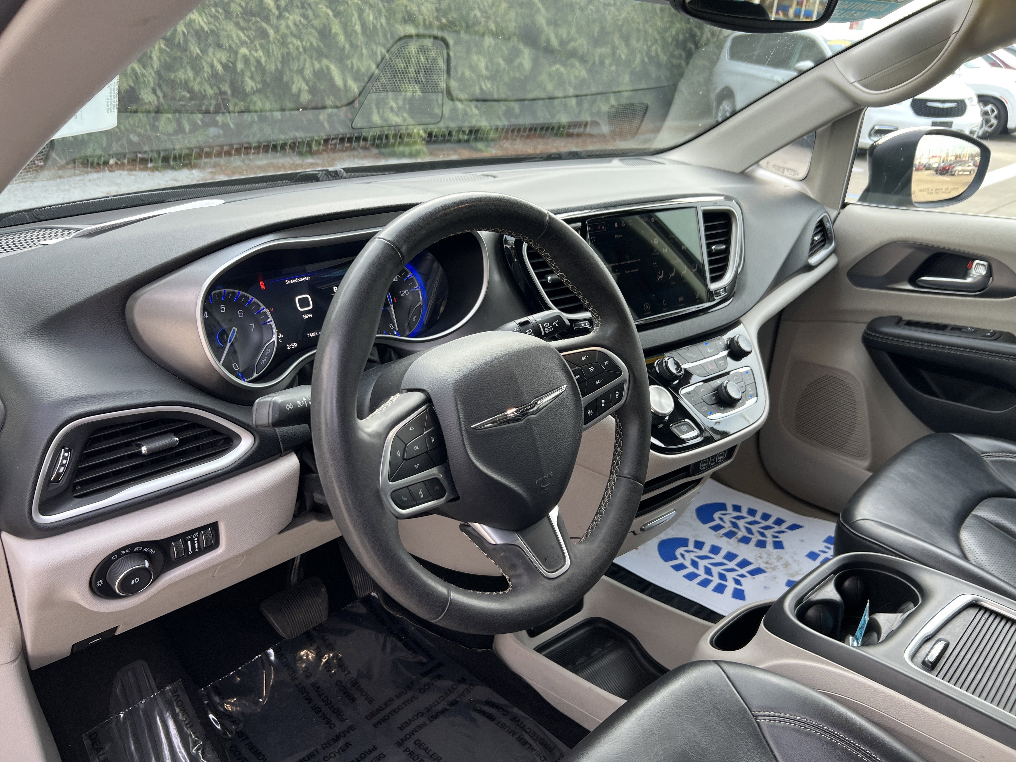 2023 Chrysler Pacifica Touring L