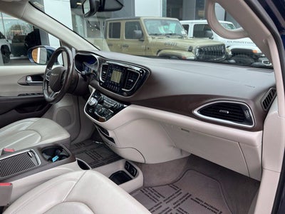 2018 Chrysler Pacifica Touring L Plus