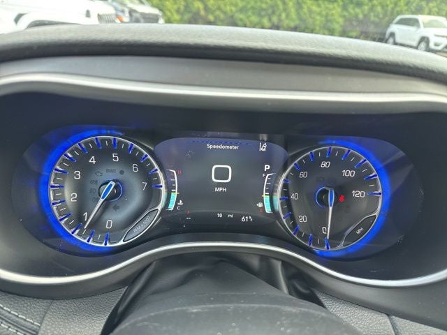 2027 Chrysler Pacifica Limited