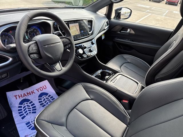 2027 Chrysler Pacifica Limited