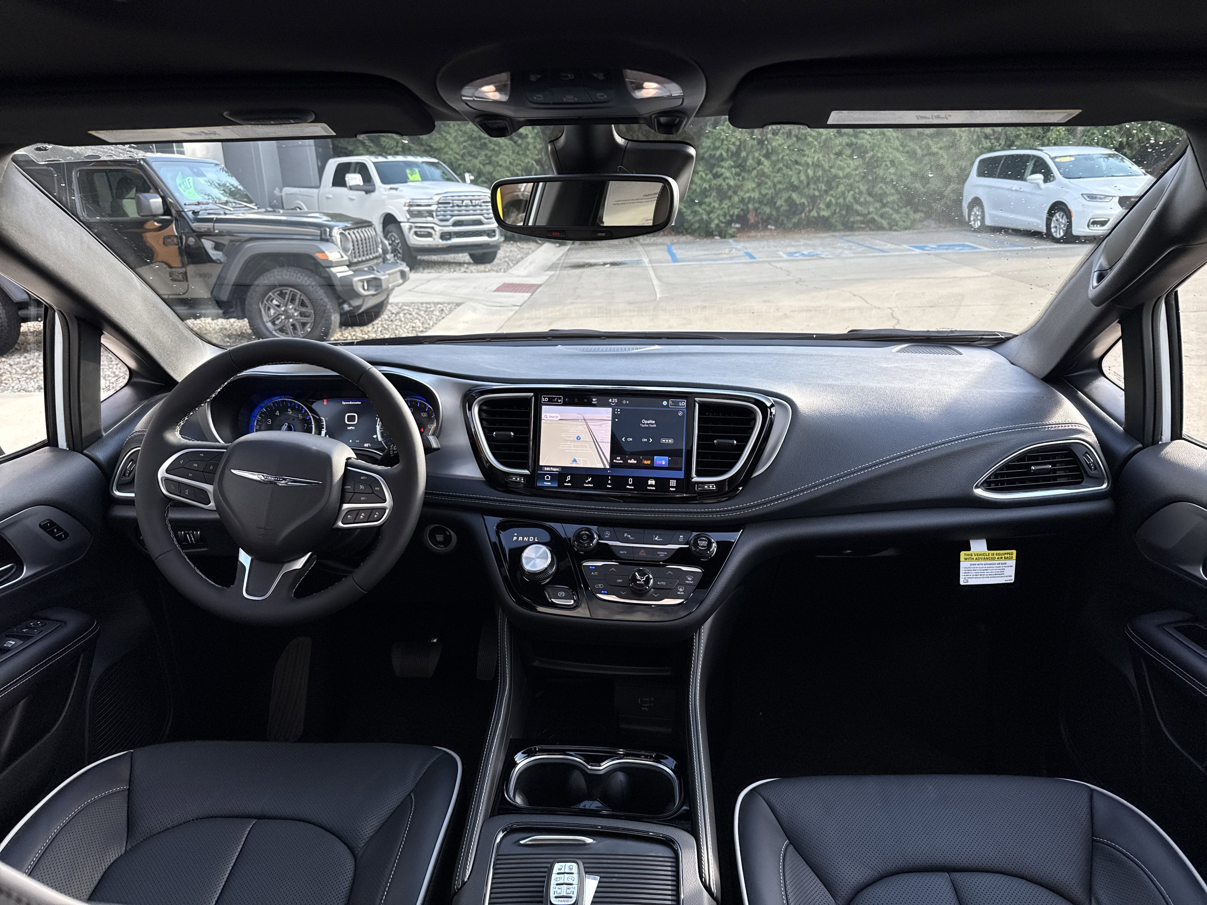 2026 Chrysler Pacifica Limited