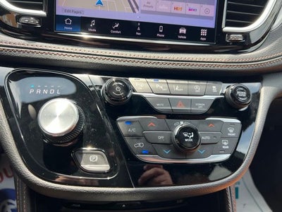 2024 Chrysler Pacifica Pinnacle