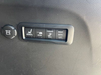 2024 Chrysler Pacifica Pinnacle