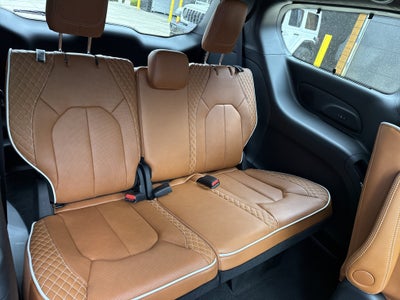 2026 Chrysler Pacifica Pinnacle