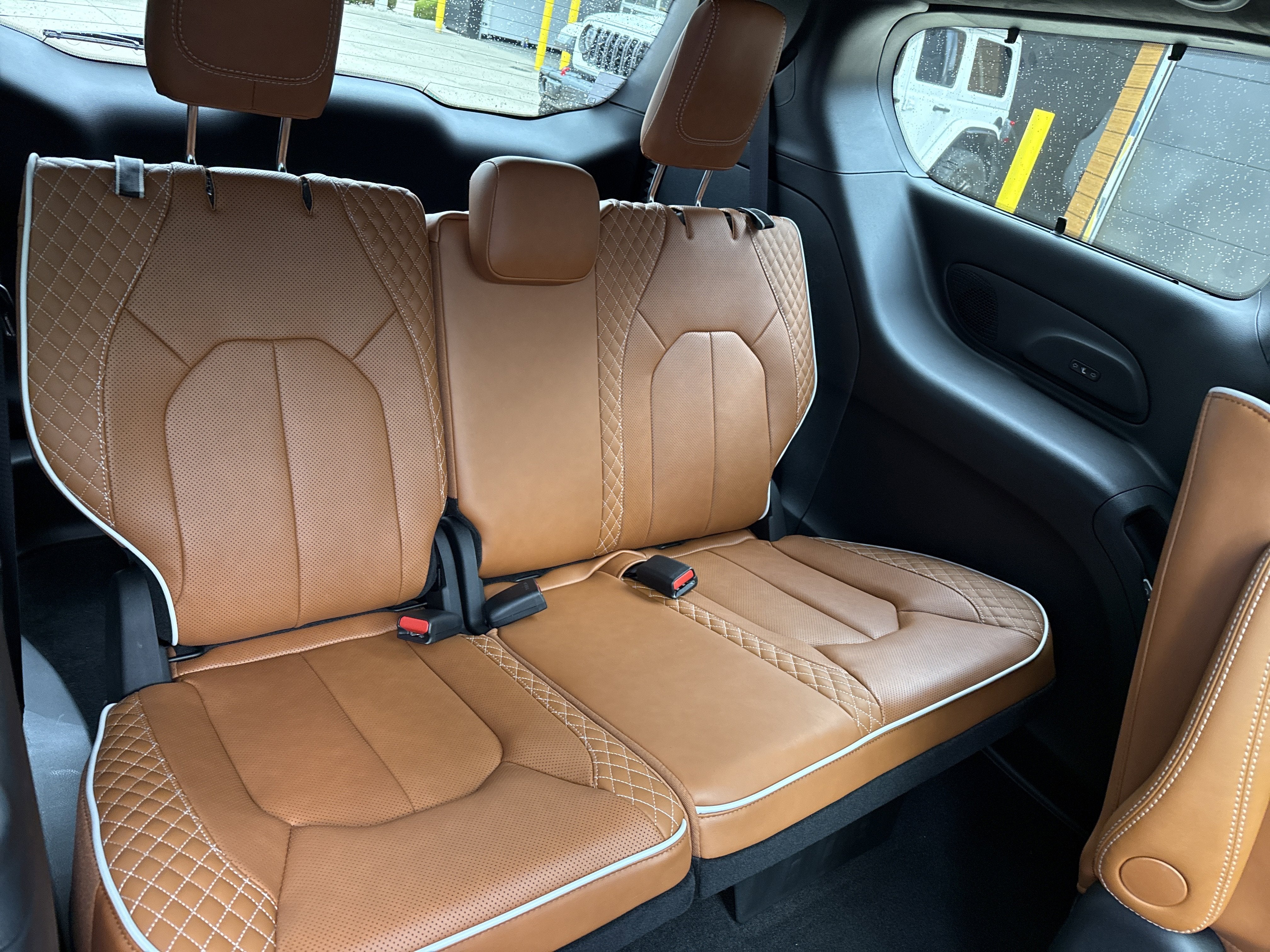 2026 Chrysler Pacifica Pinnacle