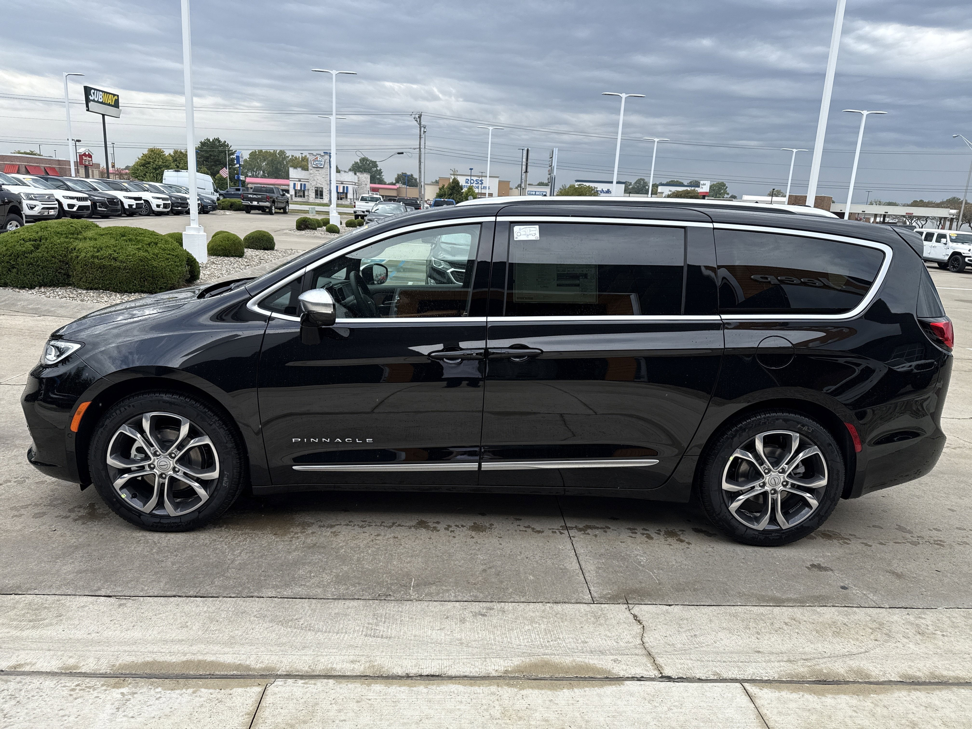 2026 Chrysler Pacifica Pinnacle