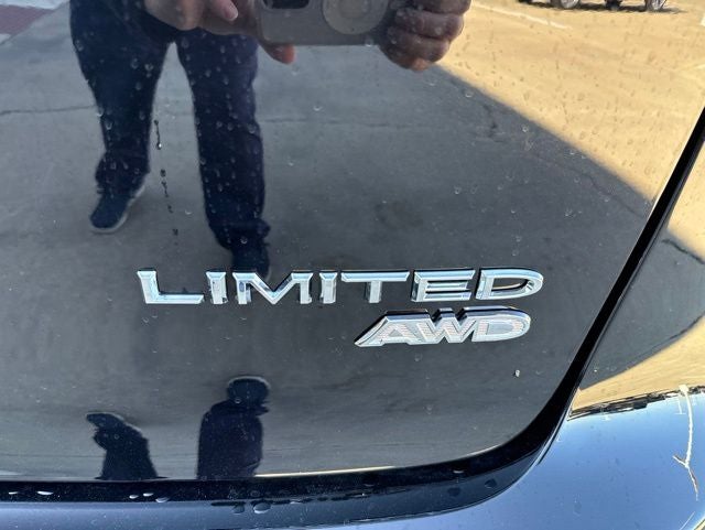 2027 Chrysler Pacifica Limited