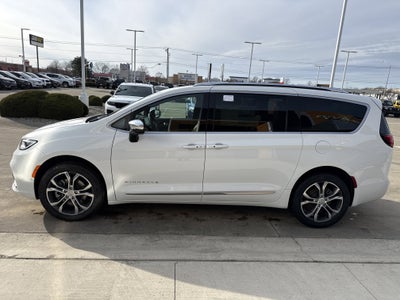 2026 Chrysler Pacifica Pinnacle