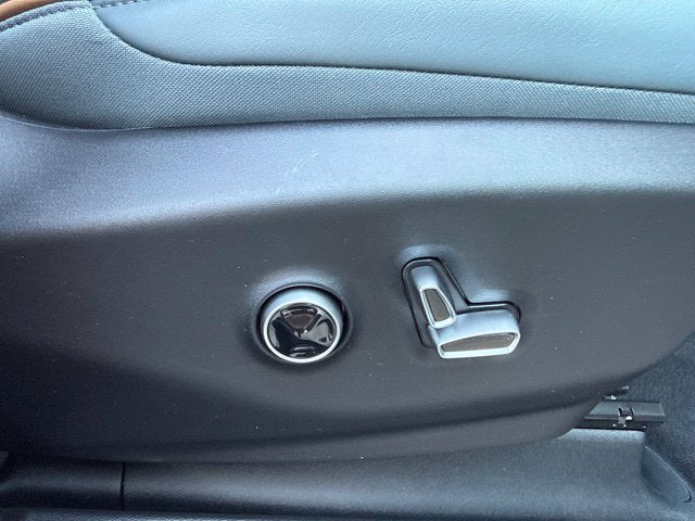 2027 Chrysler Pacifica Pinnacle