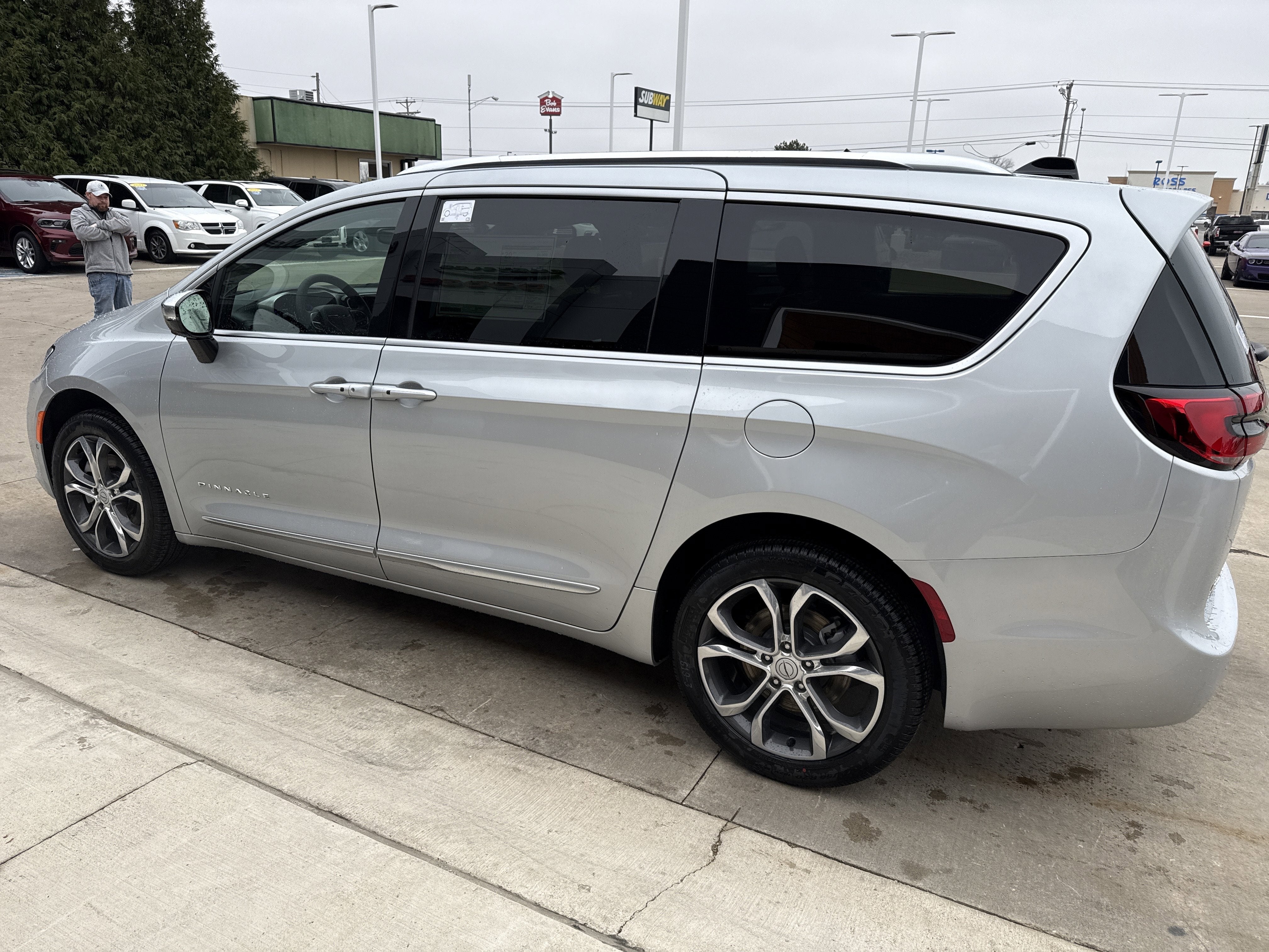 2026 Chrysler Pacifica Pinnacle
