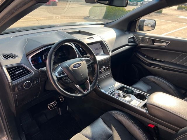 2020 Ford Edge ST