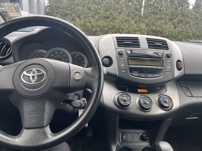 2011 Toyota RAV4 Sport
