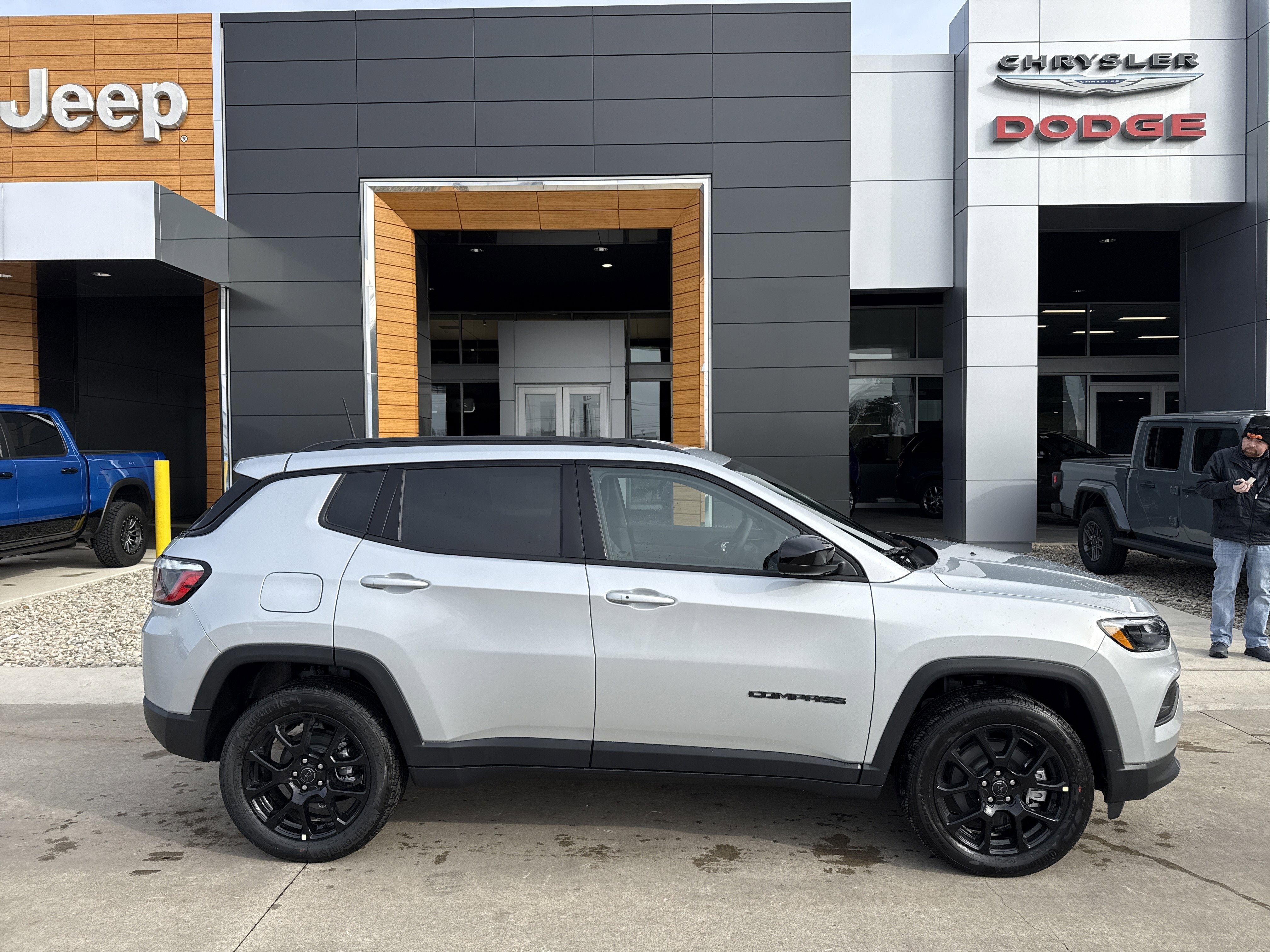 2026 Jeep Compass Latitude Altitude 4x4