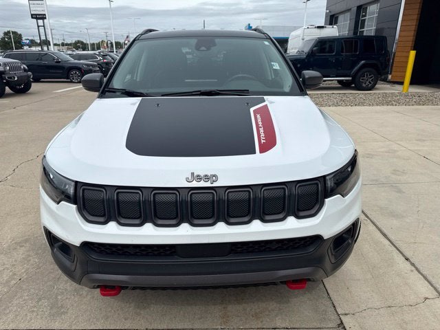 2022 Jeep Brújula Trailhawk