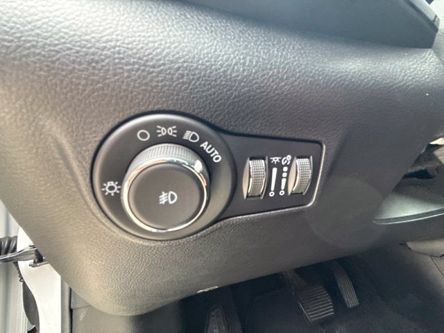 2022 Jeep Brújula Trailhawk