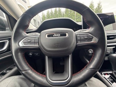 2022 Jeep Brújula Trailhawk