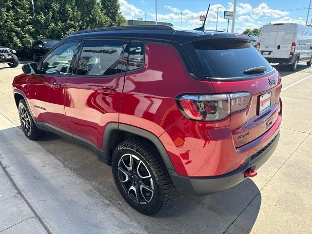 2025 Jeep Compass Trailhawk