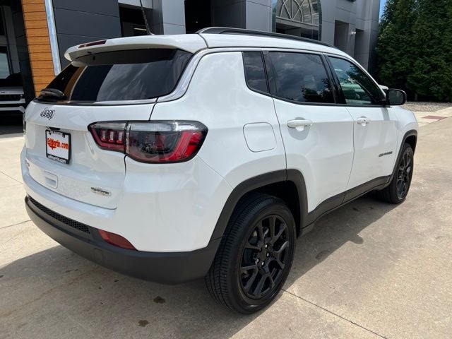 2024 Jeep Compass Latitude Lux