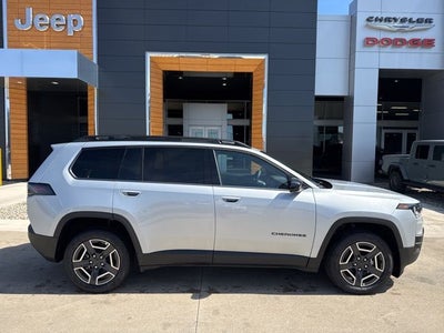 2026 Jeep Cherokee Laredo