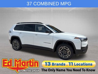 2026 Jeep Cherokee Laredo