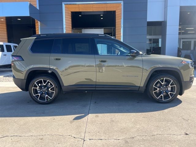 2026 Jeep Cherokee Overland