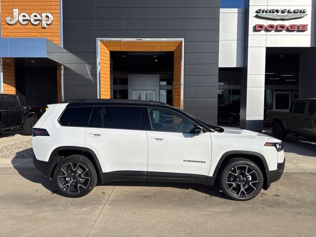 2027 Jeep Cherokee Overland