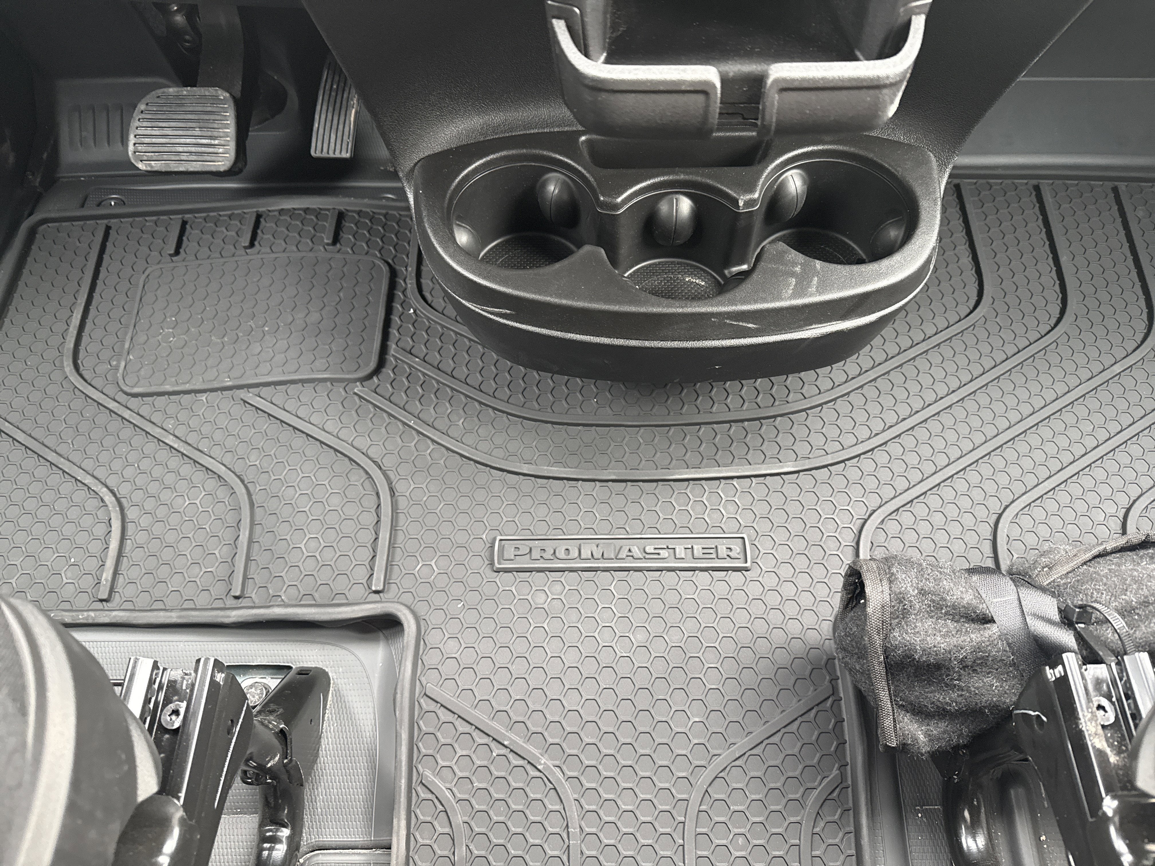 2025 RAM ProMaster 1500 SLT