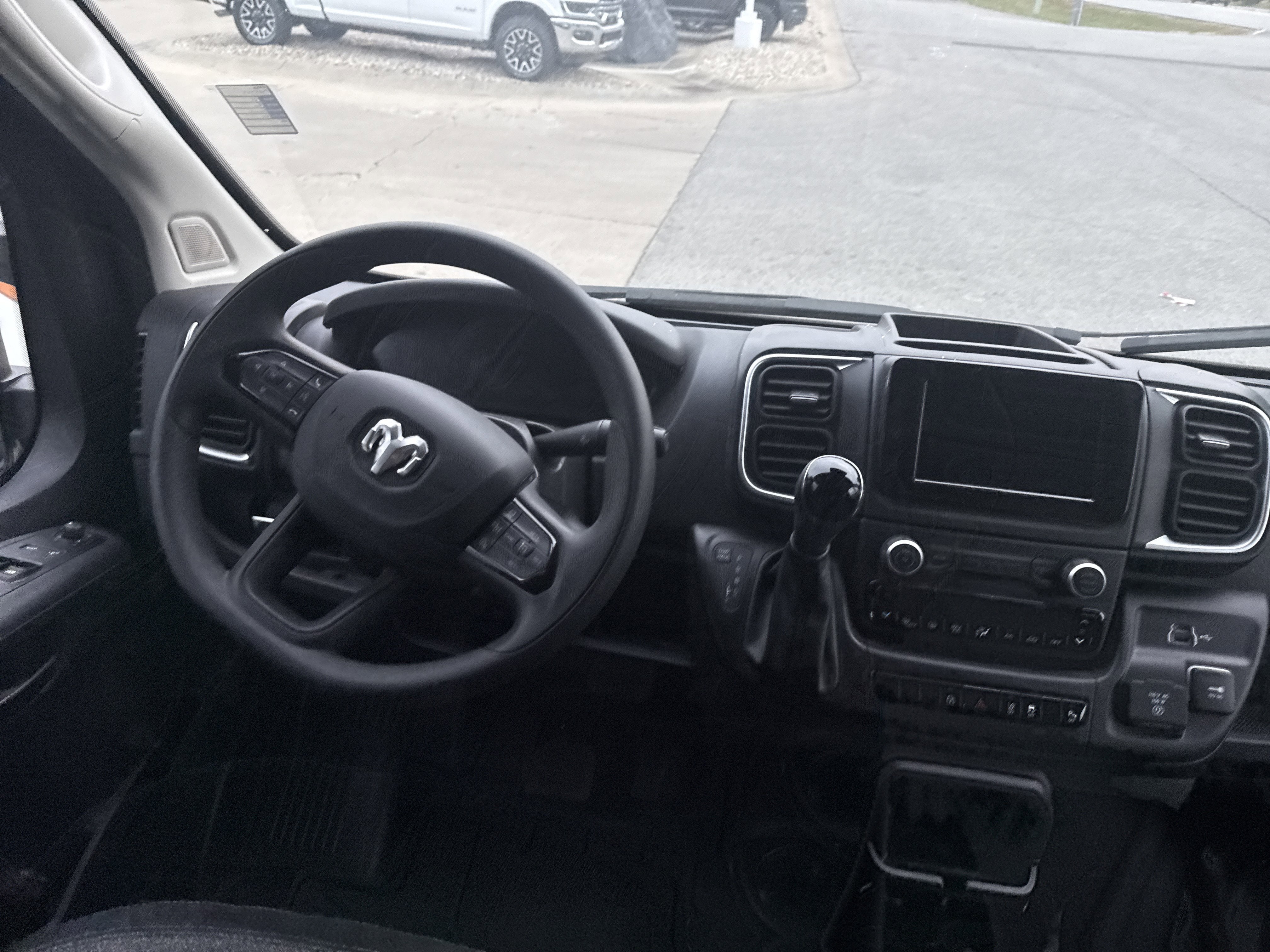 2025 RAM ProMaster 1500 SLT