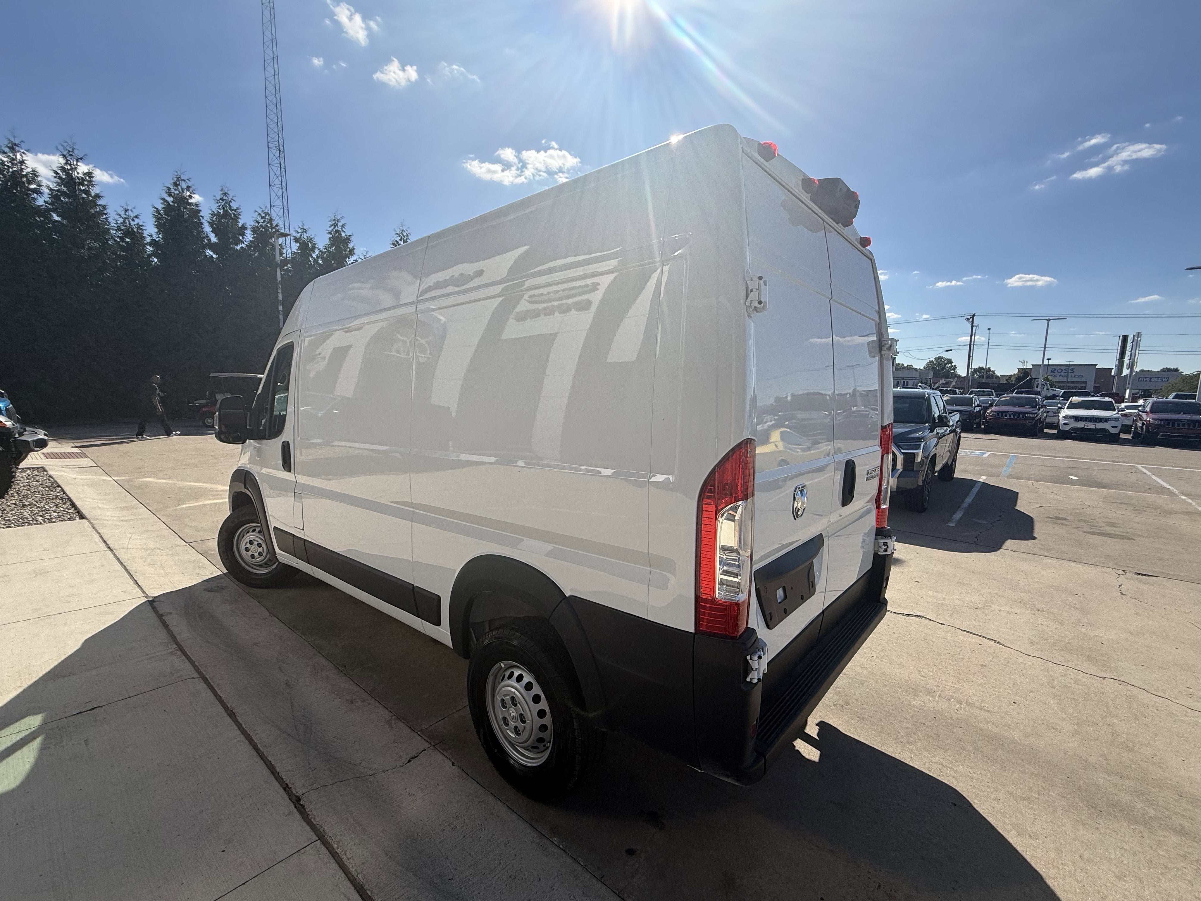 2025 RAM ProMaster 2500 Tradesman