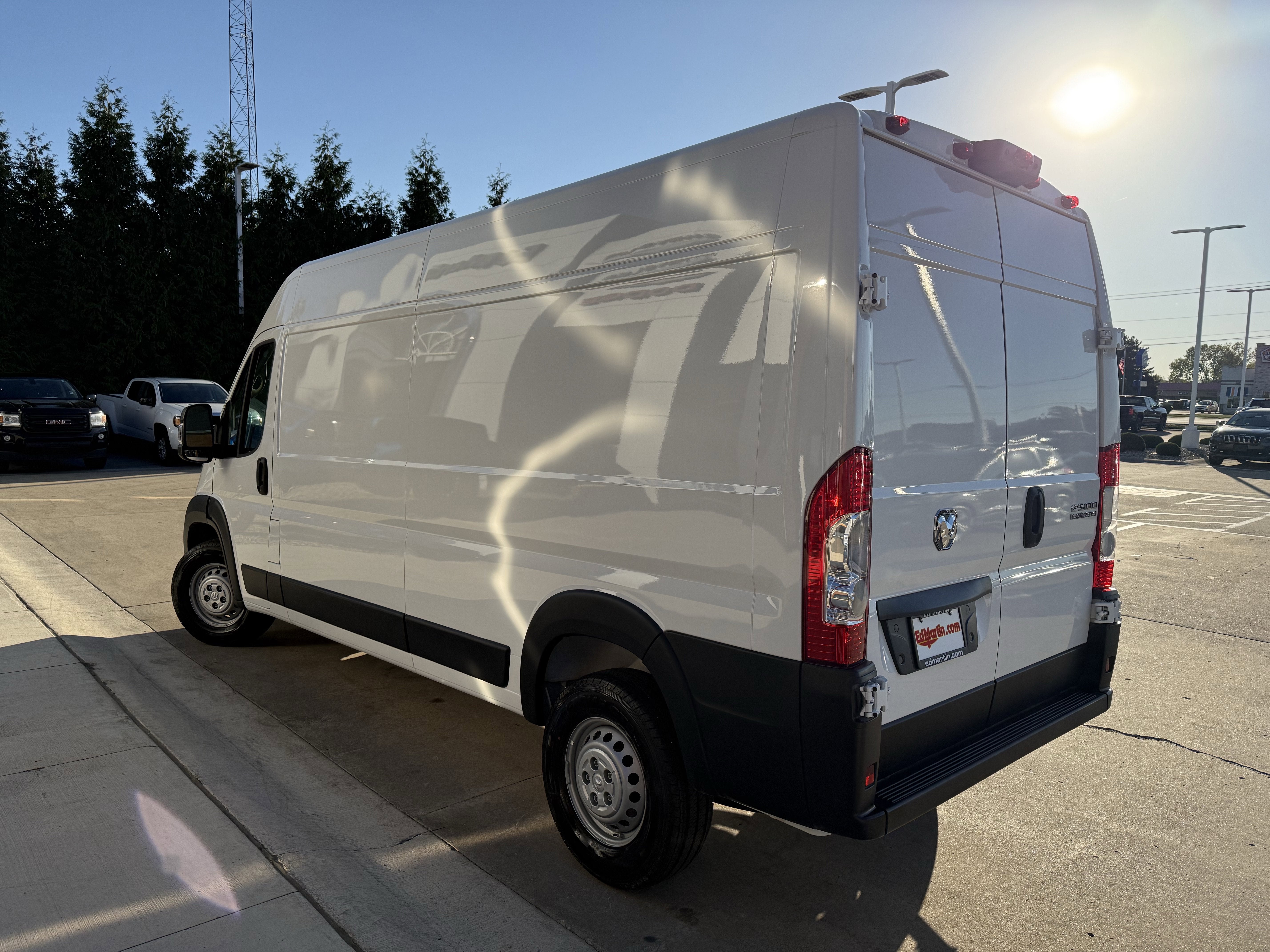 2025 RAM ProMaster 2500 Tradesman