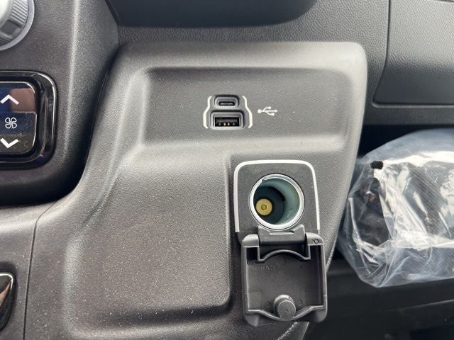 2025 RAM ProMaster 2500 High Roof 159 WB