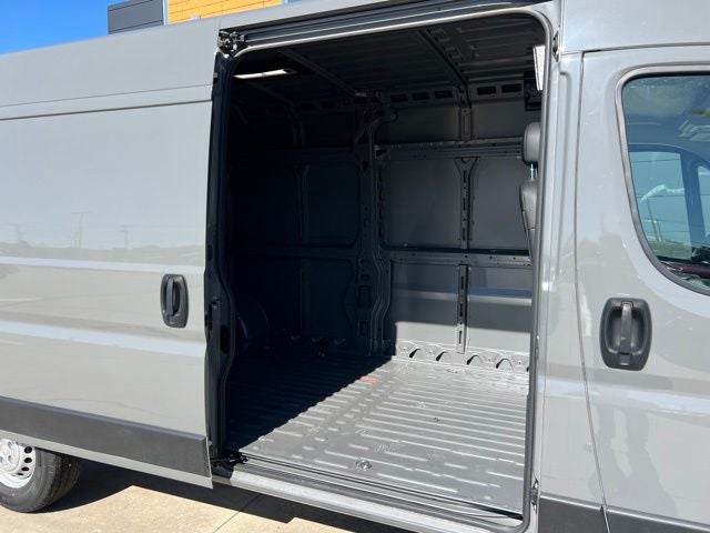 2025 RAM ProMaster 2500 High Roof 159 WB