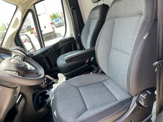 2025 RAM ProMaster 2500 High Roof 159 WB