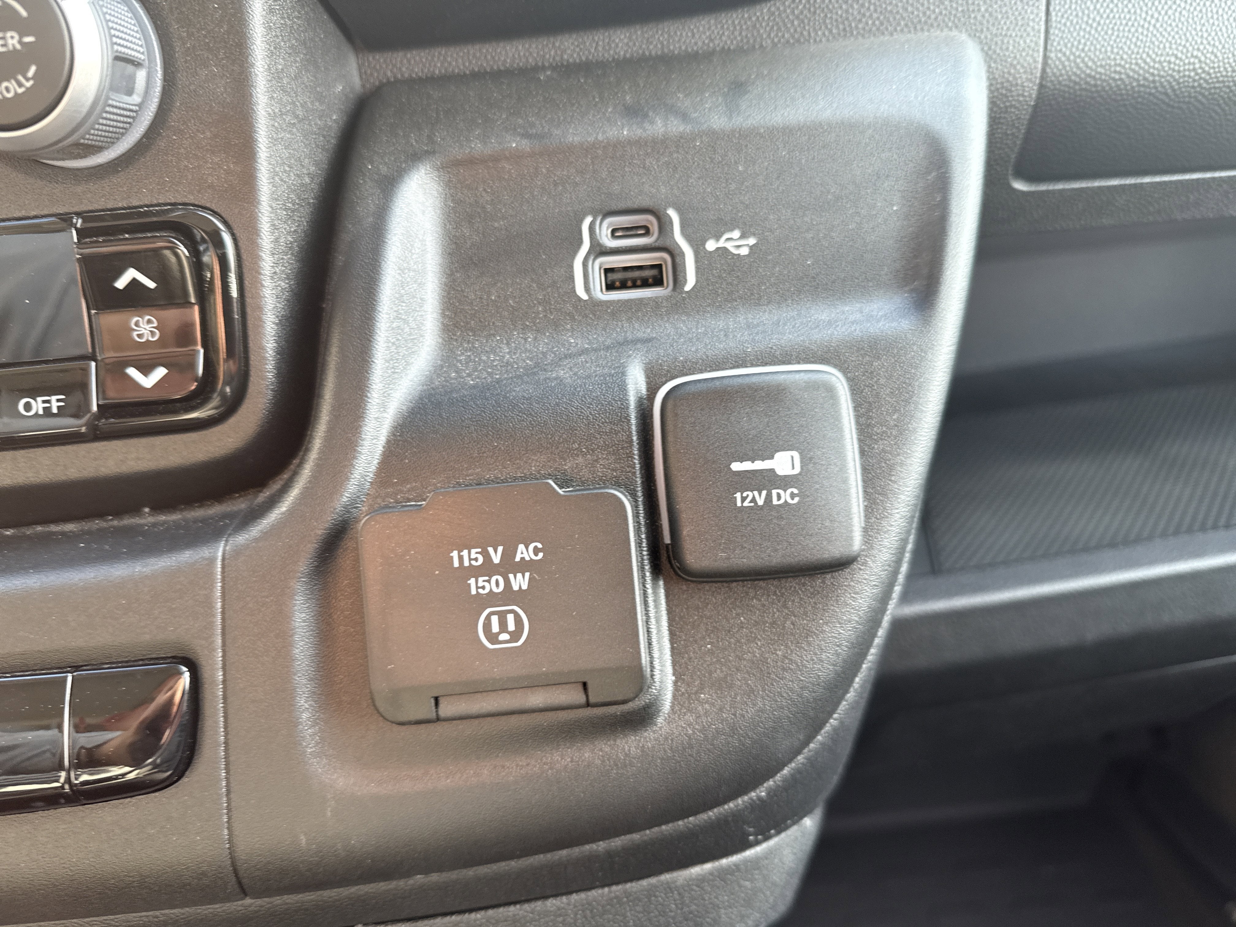 2025 RAM ProMaster 2500 Tradesman