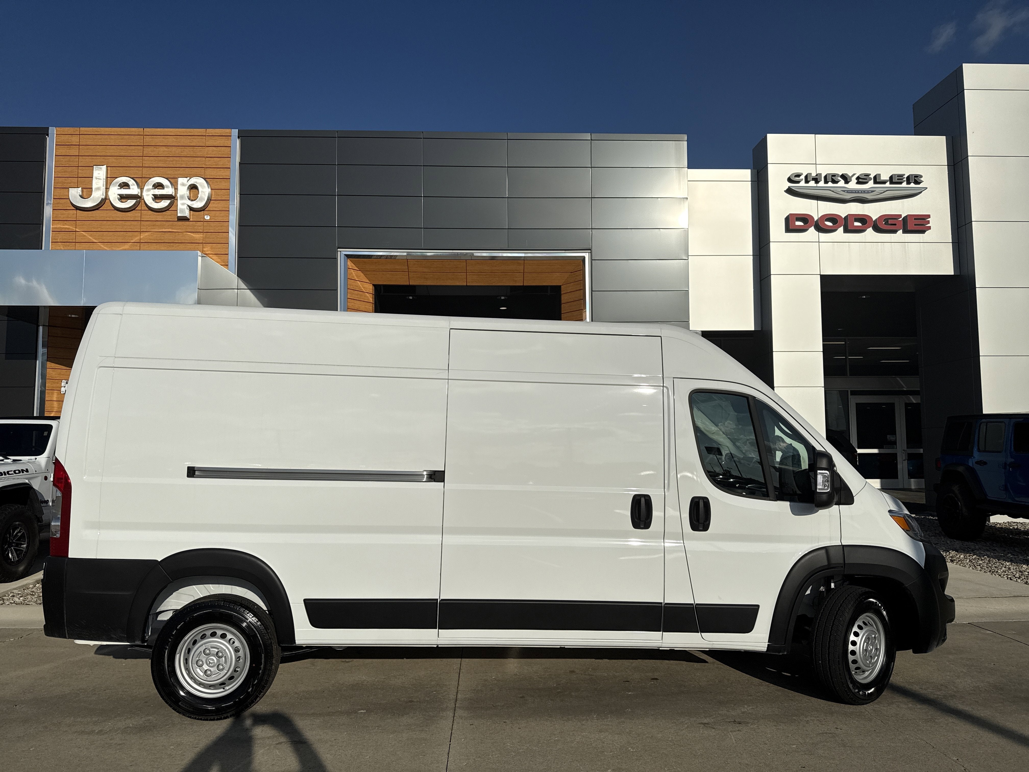 2025 RAM ProMaster 2500 Tradesman