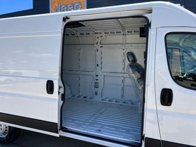 2025 RAM ProMaster 2500 High Roof 159 WB