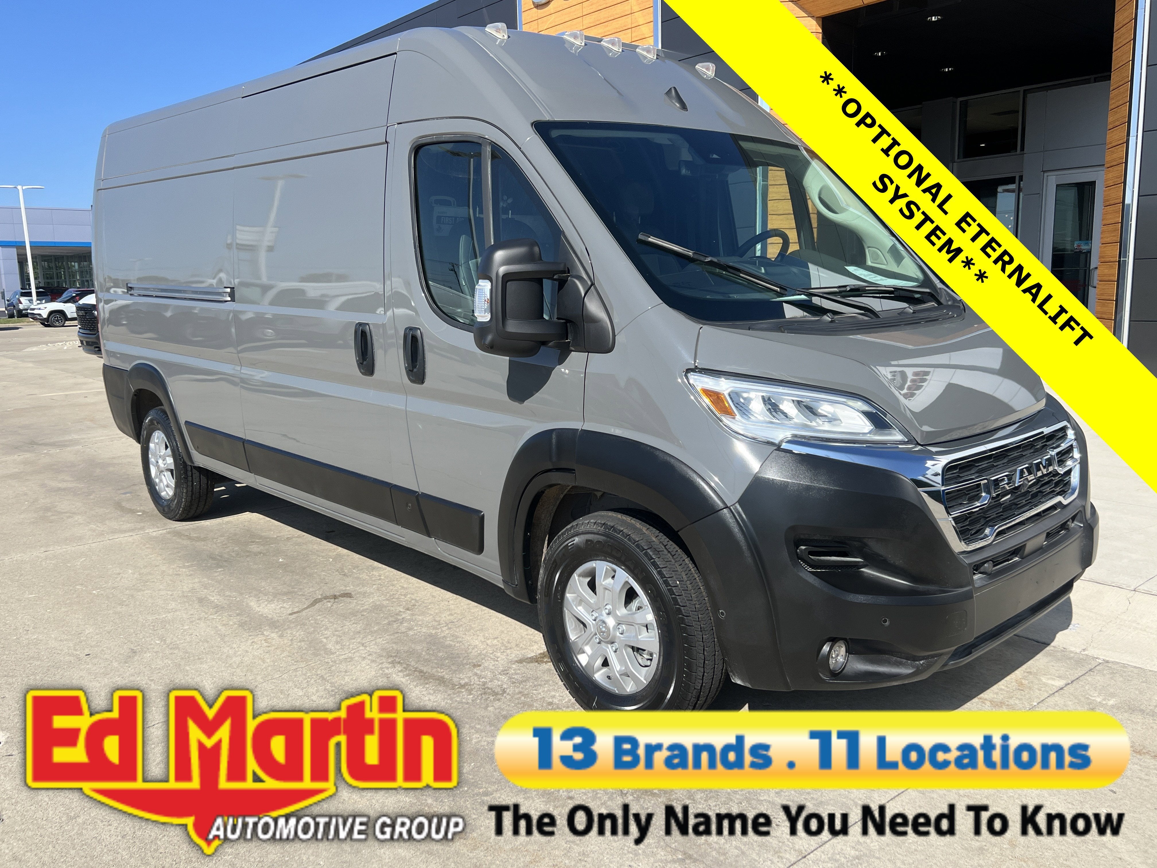 2025 RAM ProMaster 2500 SLT