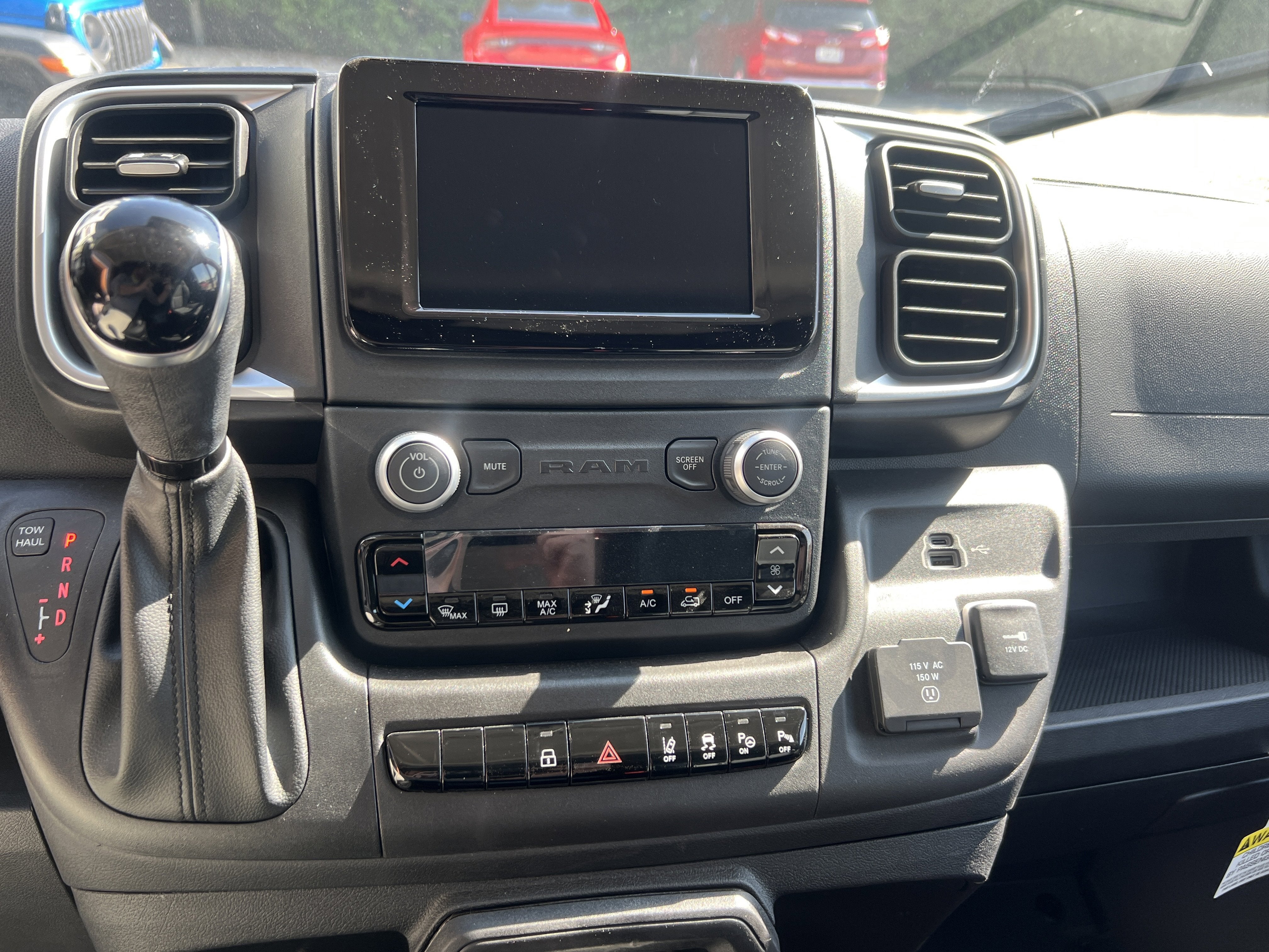 2025 RAM ProMaster 2500 SLT