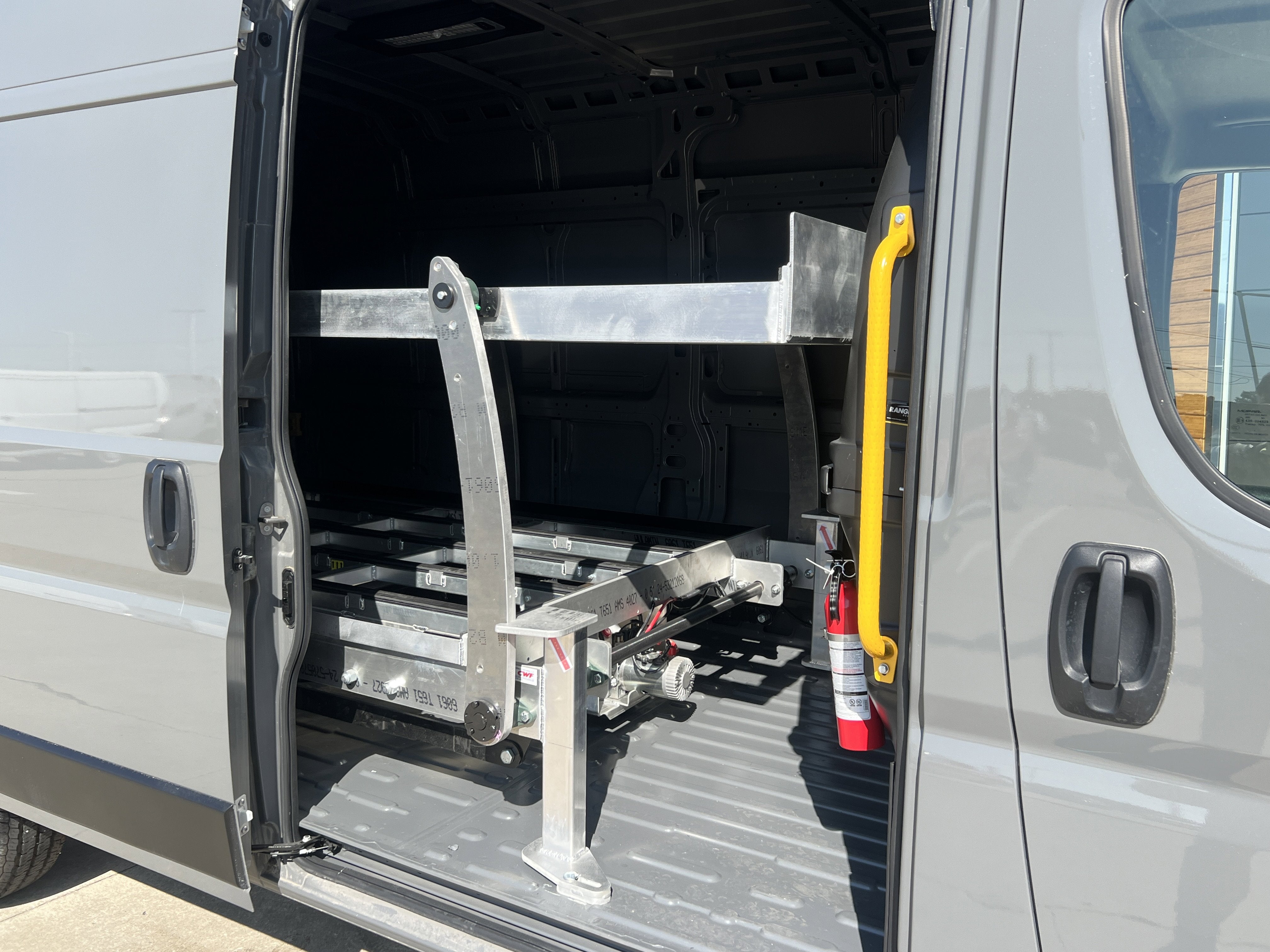 2025 RAM ProMaster 2500 SLT